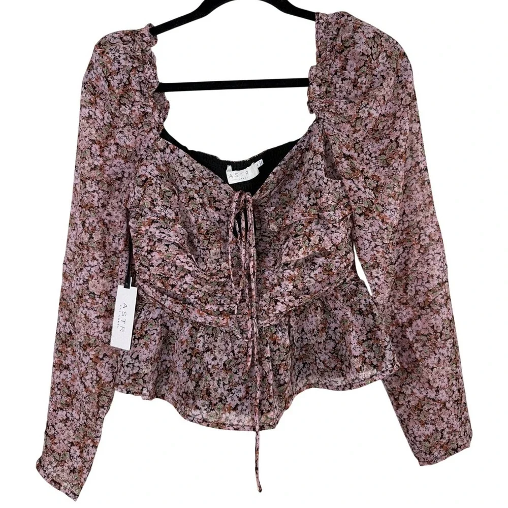 ASTR the Label‎ Floral Peplum Blouse Smocked Square Neck Dark Romance NWT Med